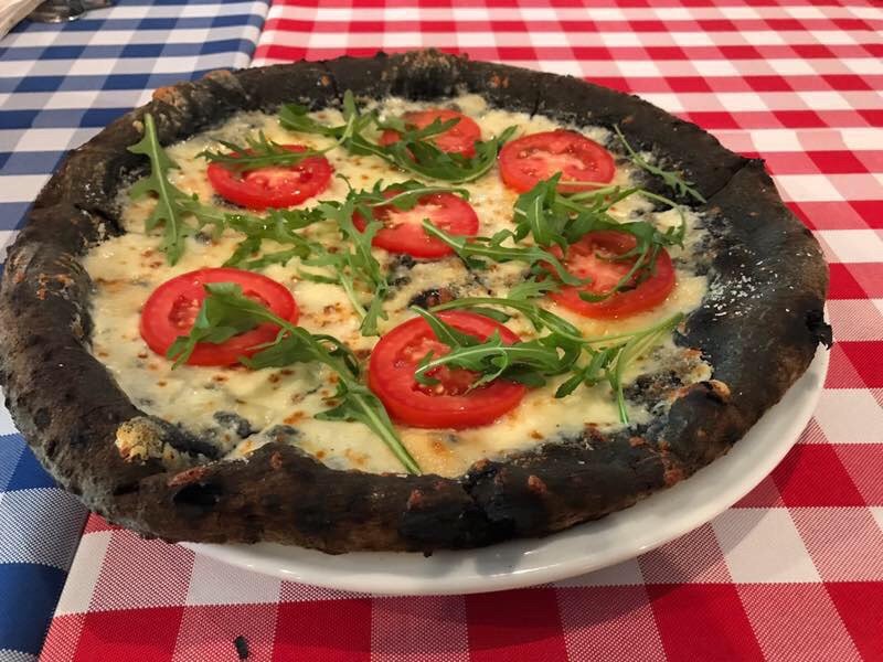 La Pizzeria Douala - Image 1