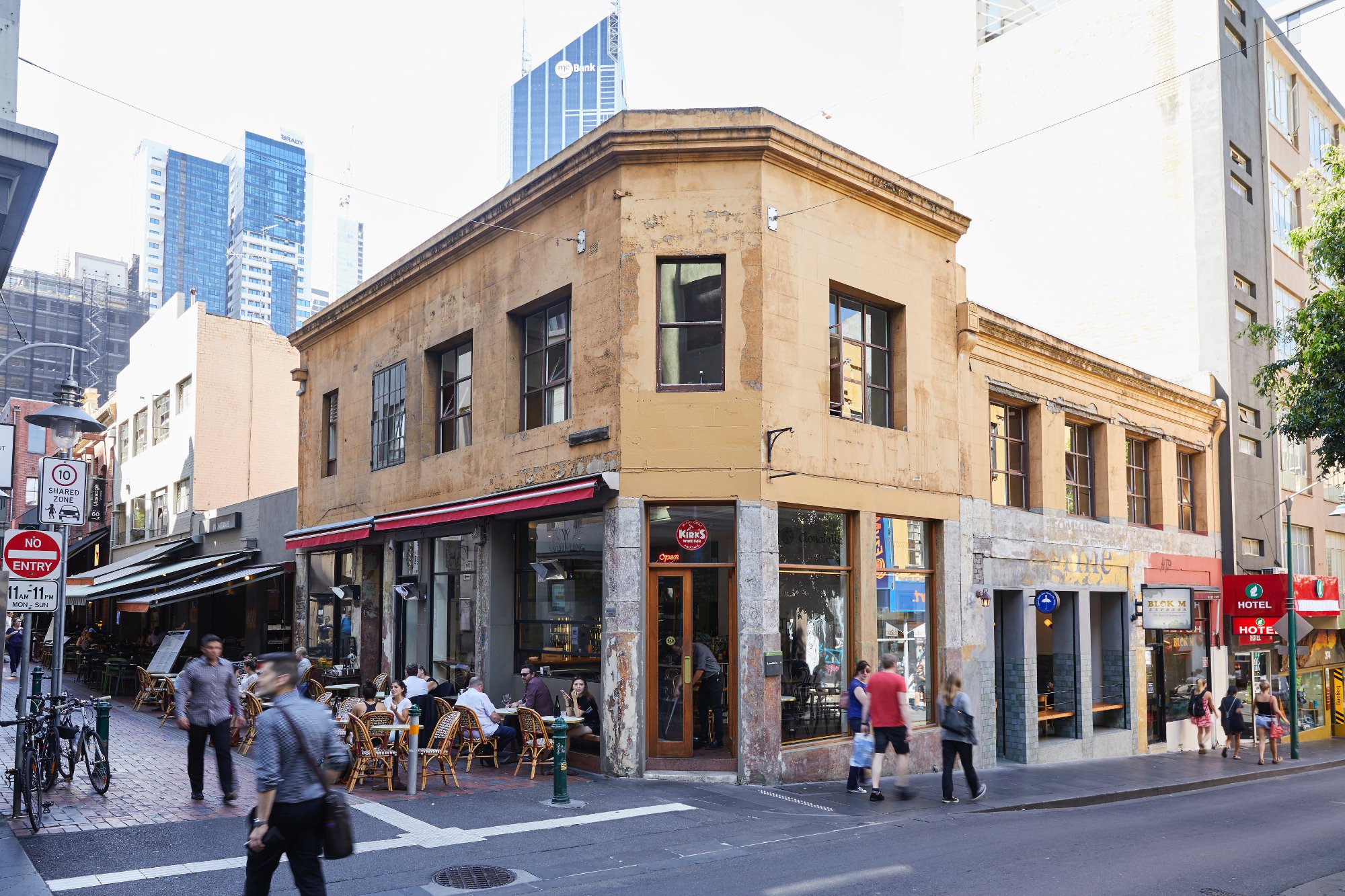 French Saloon - Image 1