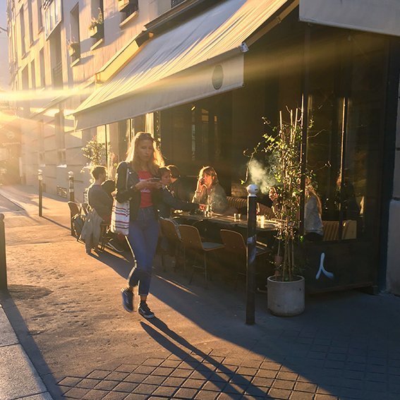 Gravity Bar - Image 1