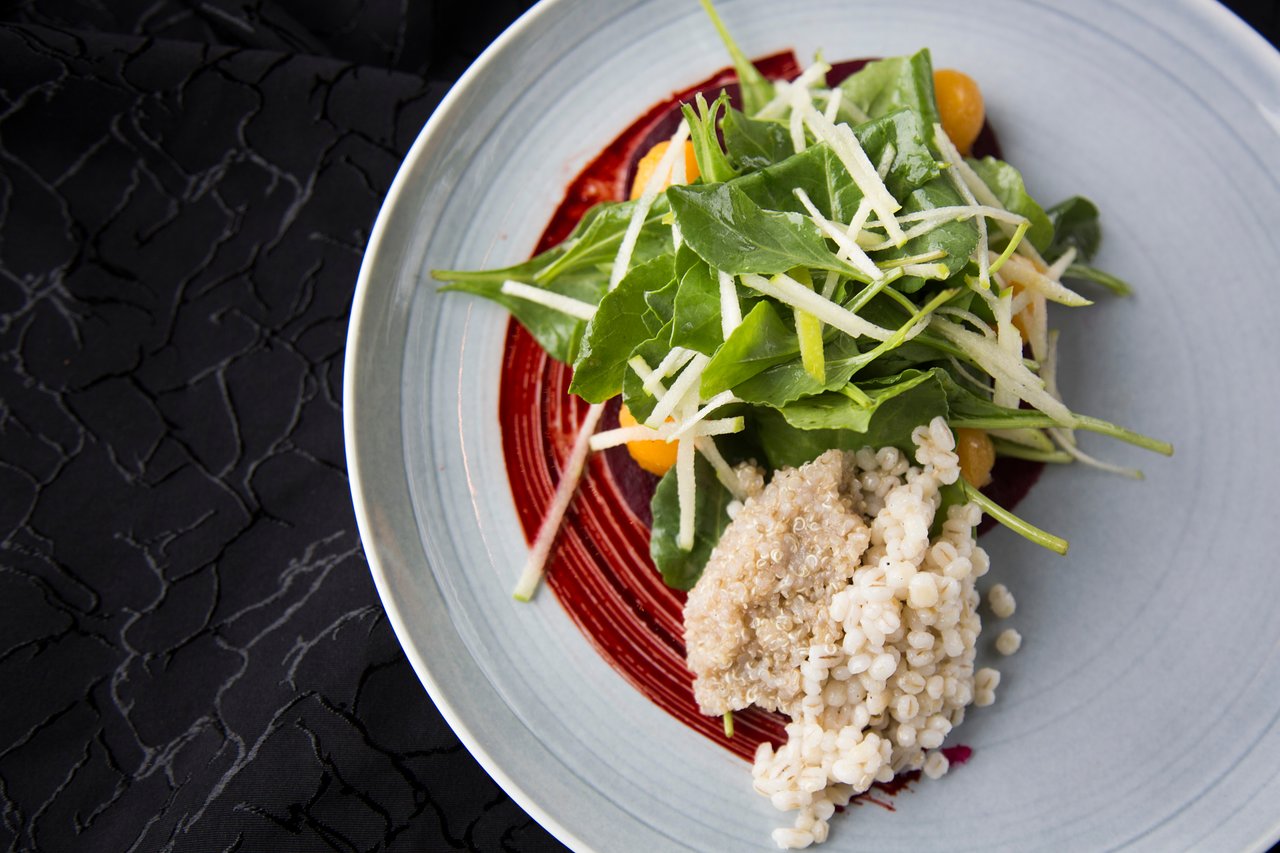 Lake View Cafe - Image 1