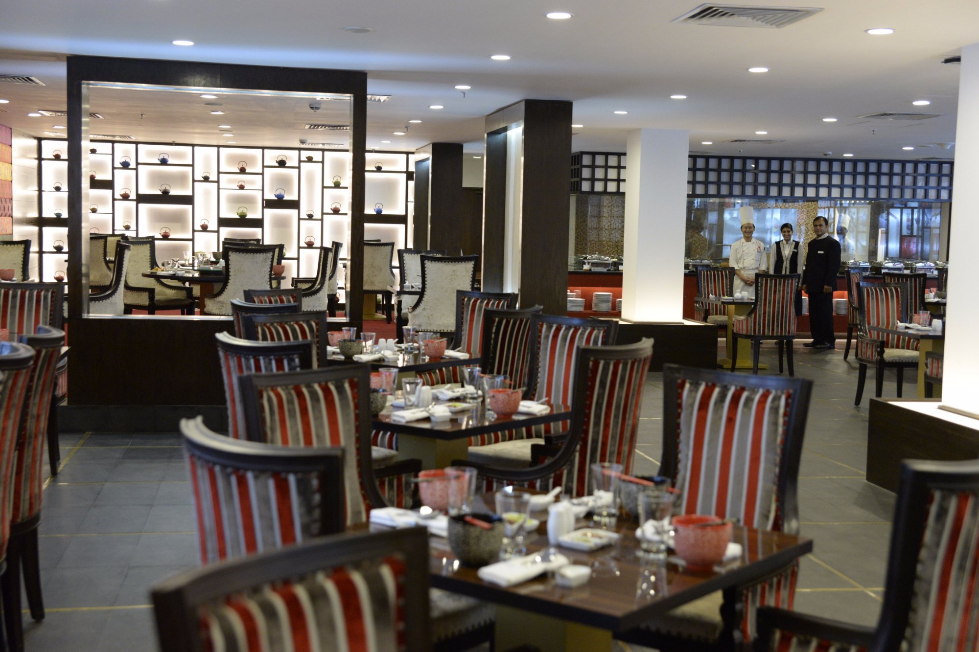 Suzie Wong - Image 1