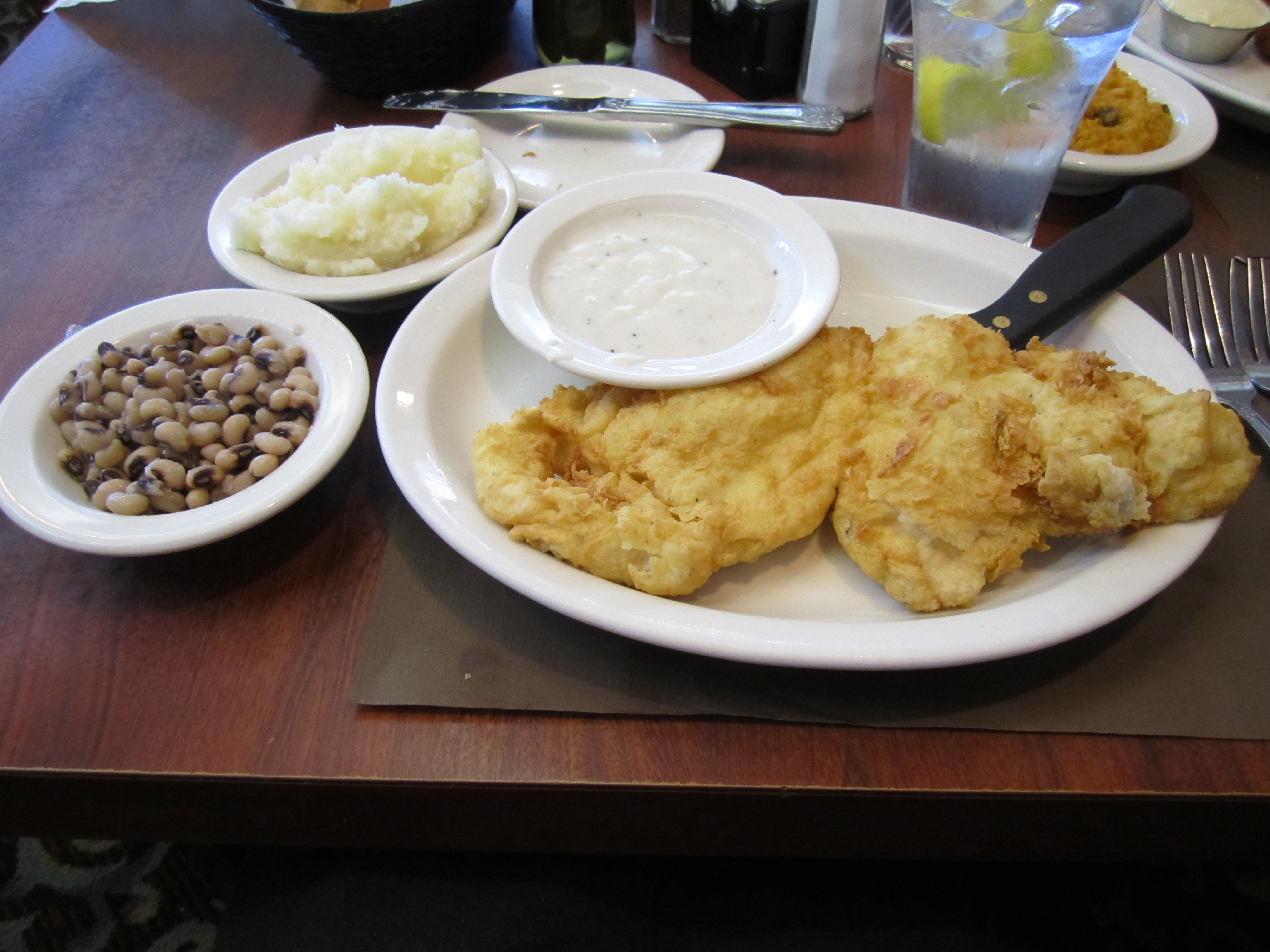 The Colonnade - Image 1