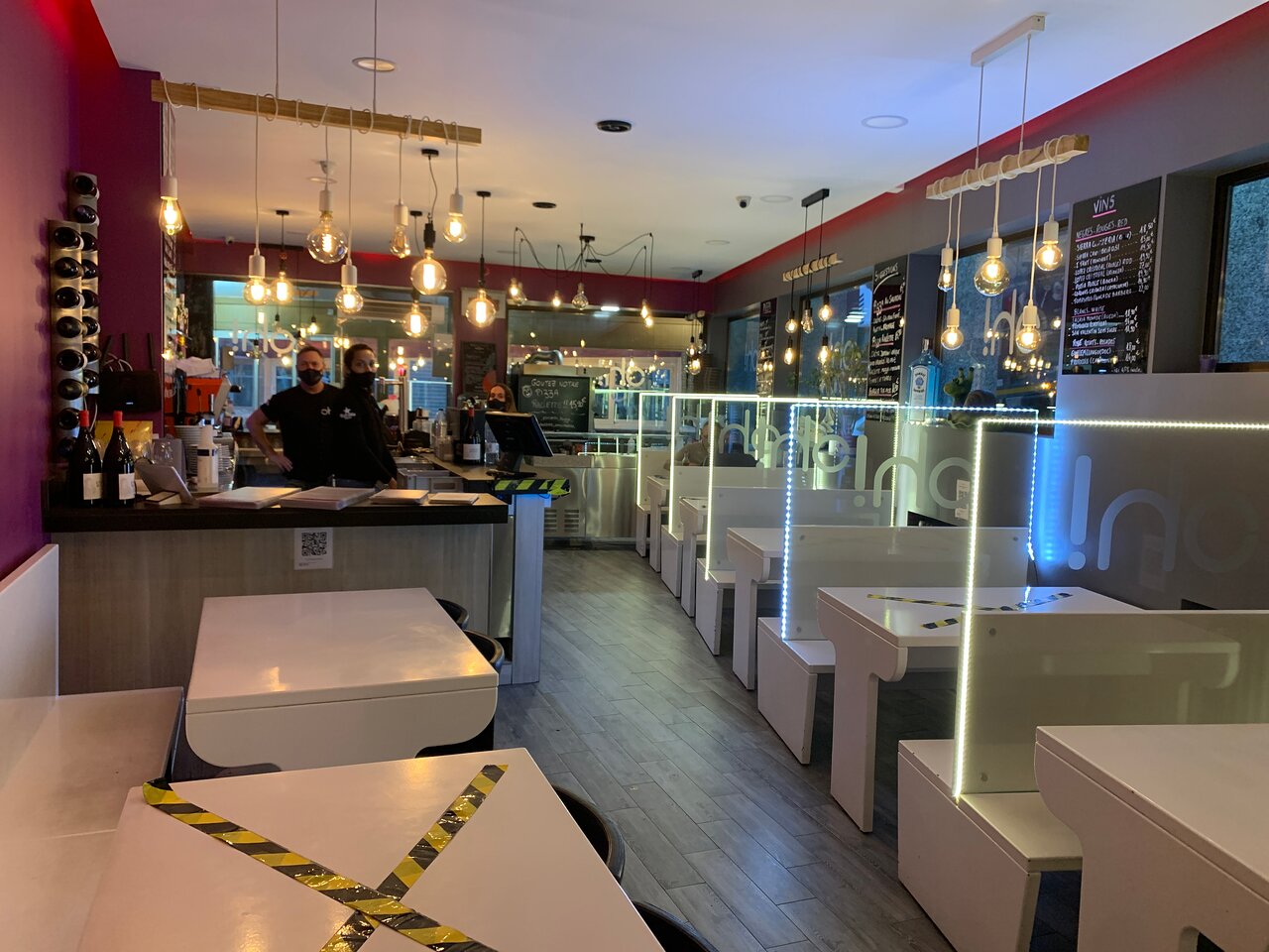 Oh Burger Lounge - Image 1