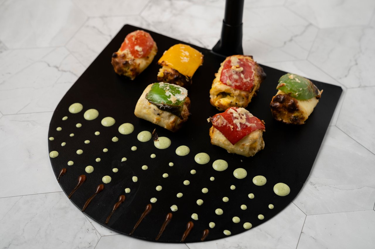 Amritsr Restaurant - Image 1