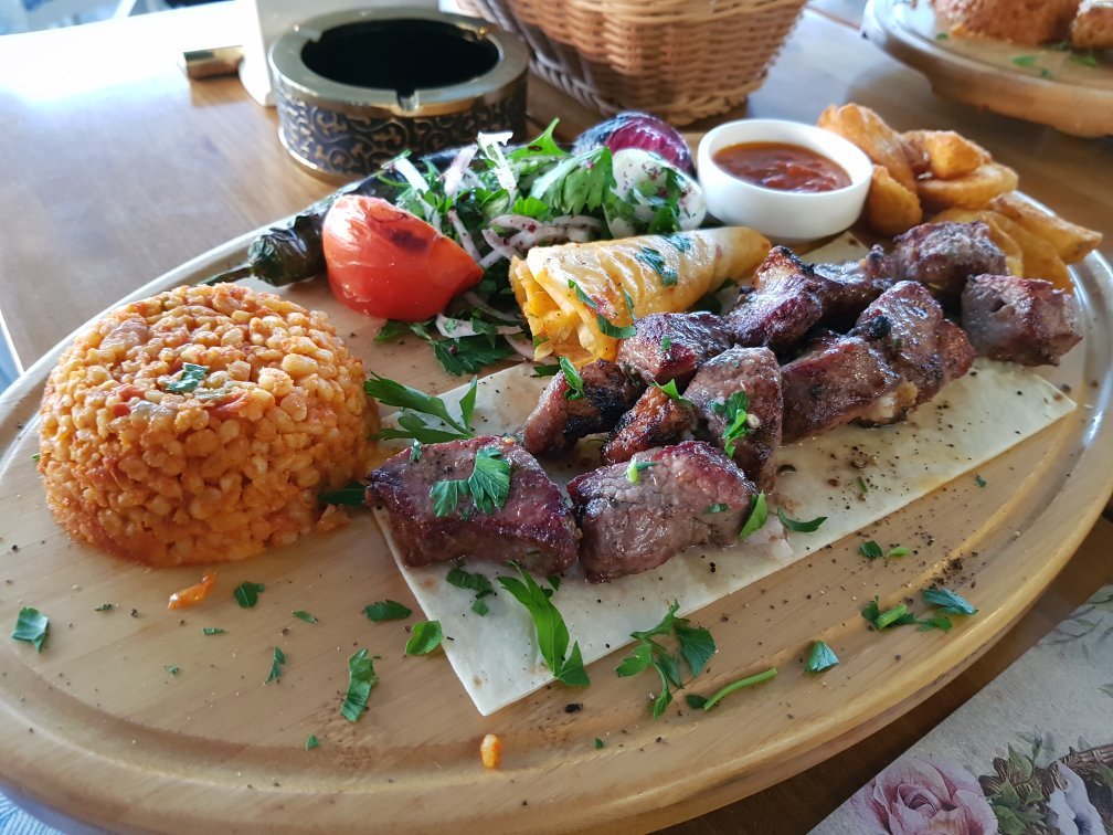 Sultan Saray - Image 1